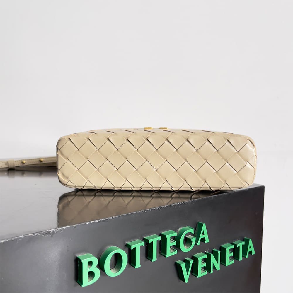 Bottega Veneta Bang Bang Vanity Case(high-end grade) - Top Club