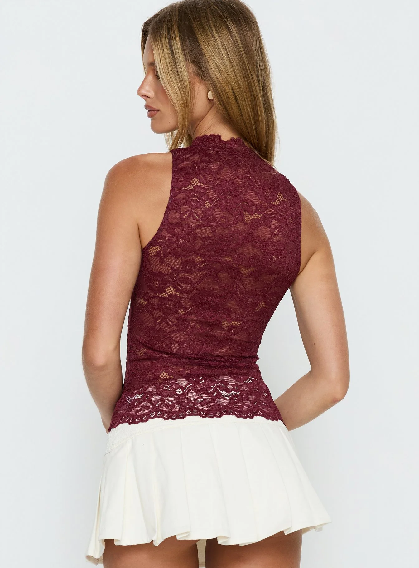 Quinbie Lace Sleeveless Top Burgundy