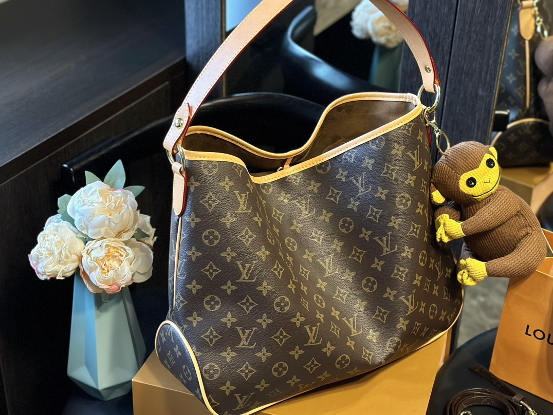 Louis new arrival vivian tote bag size: 36cm - Top Club