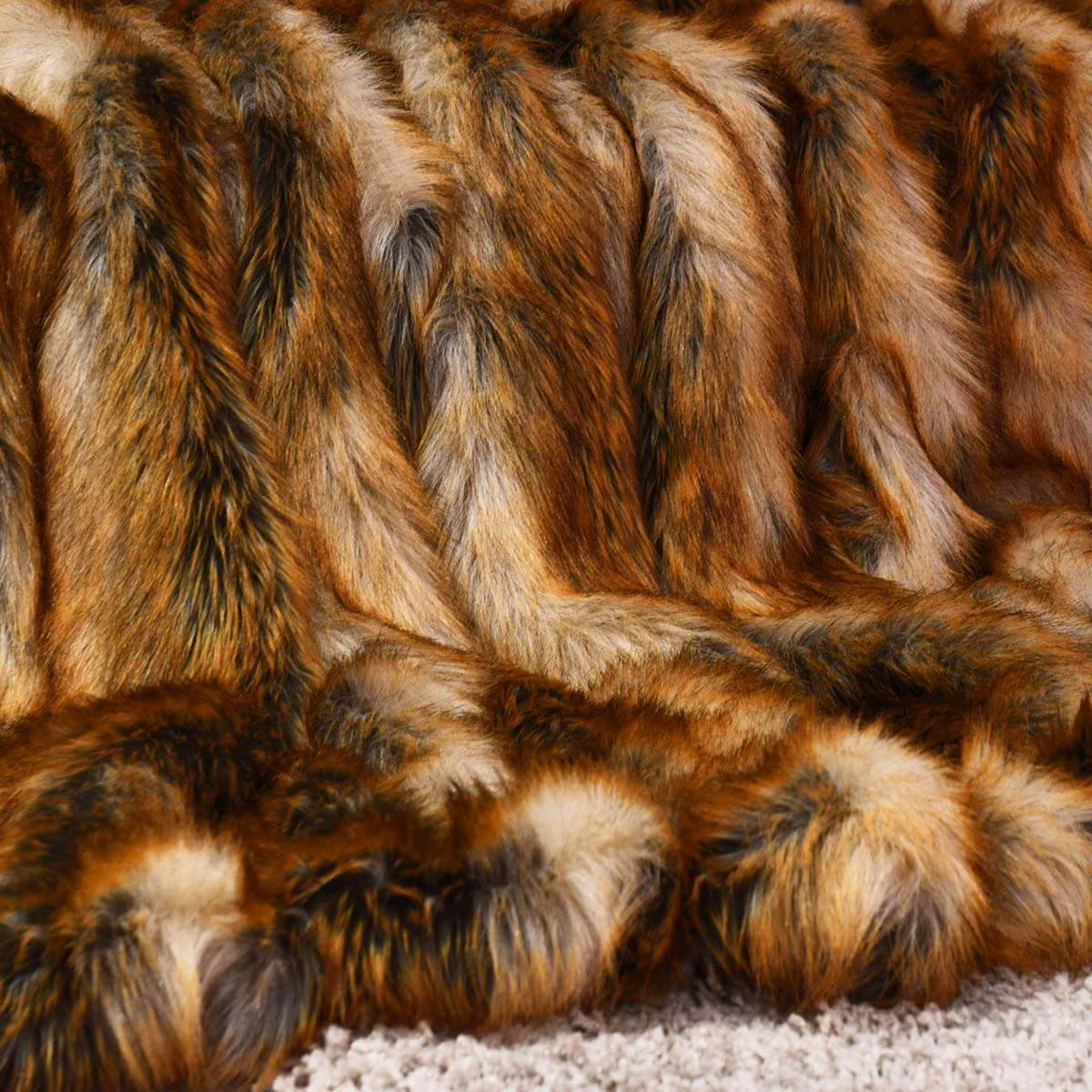 BEFOUNDLOVELY Faux Fur Throw Blanket (58