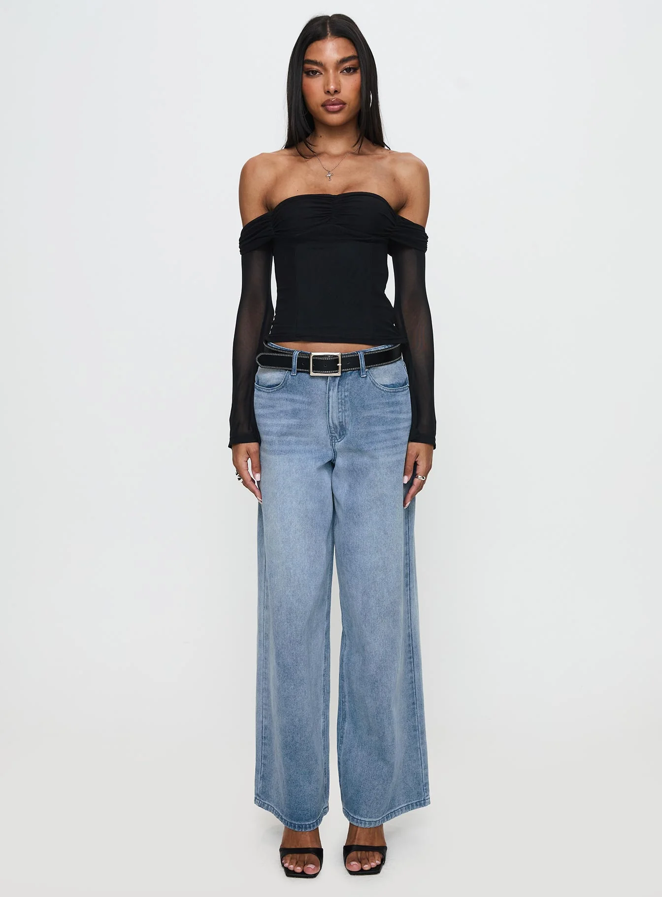 Saelan Off Shoulder Long Sleeve Top Black