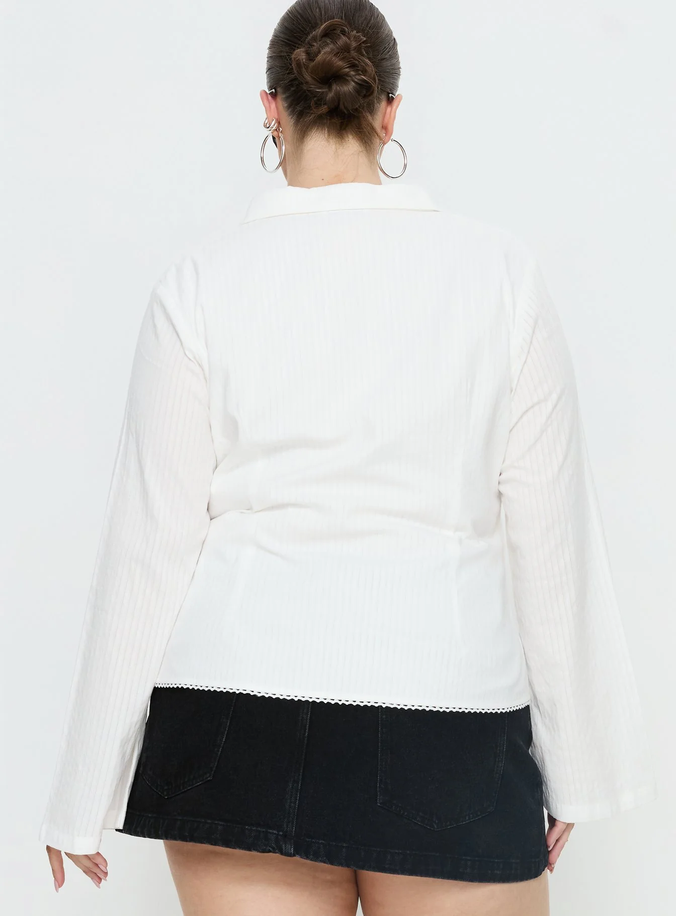 Emersonne Button Up Top White Curve