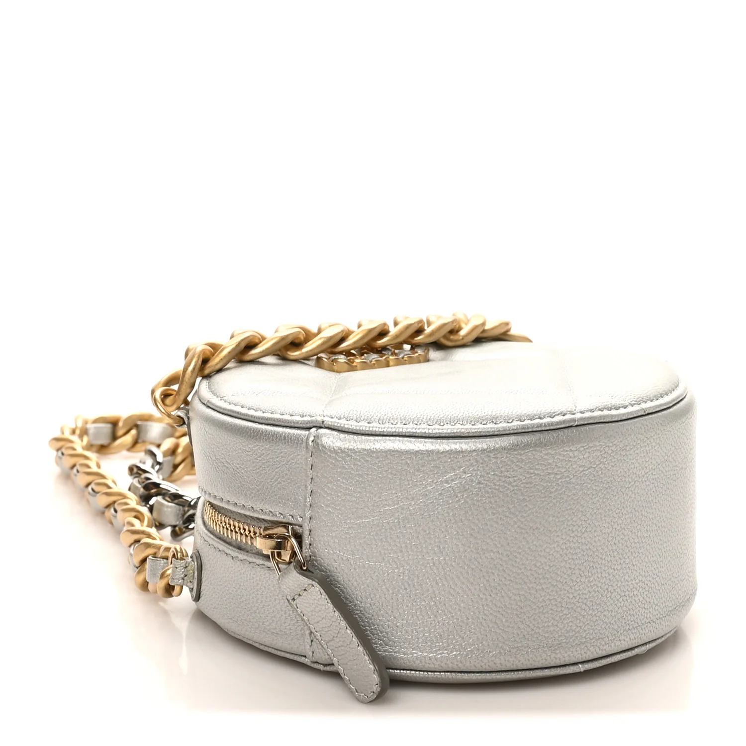 Metallic Lambskin Quilted Chanel 19 Round Clutch With Chain Silver - Top Club