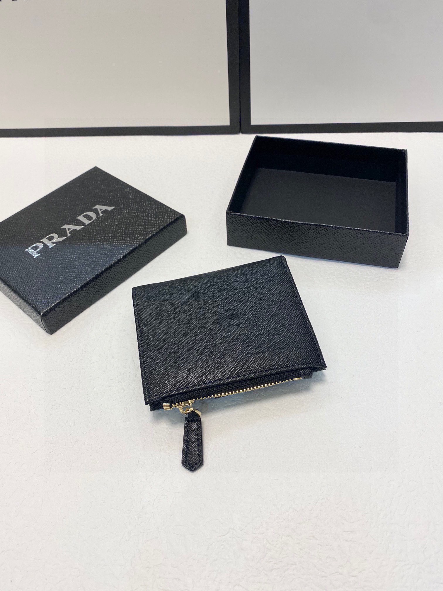 Pra wallet men and women size : 10x9 cm - Top Club