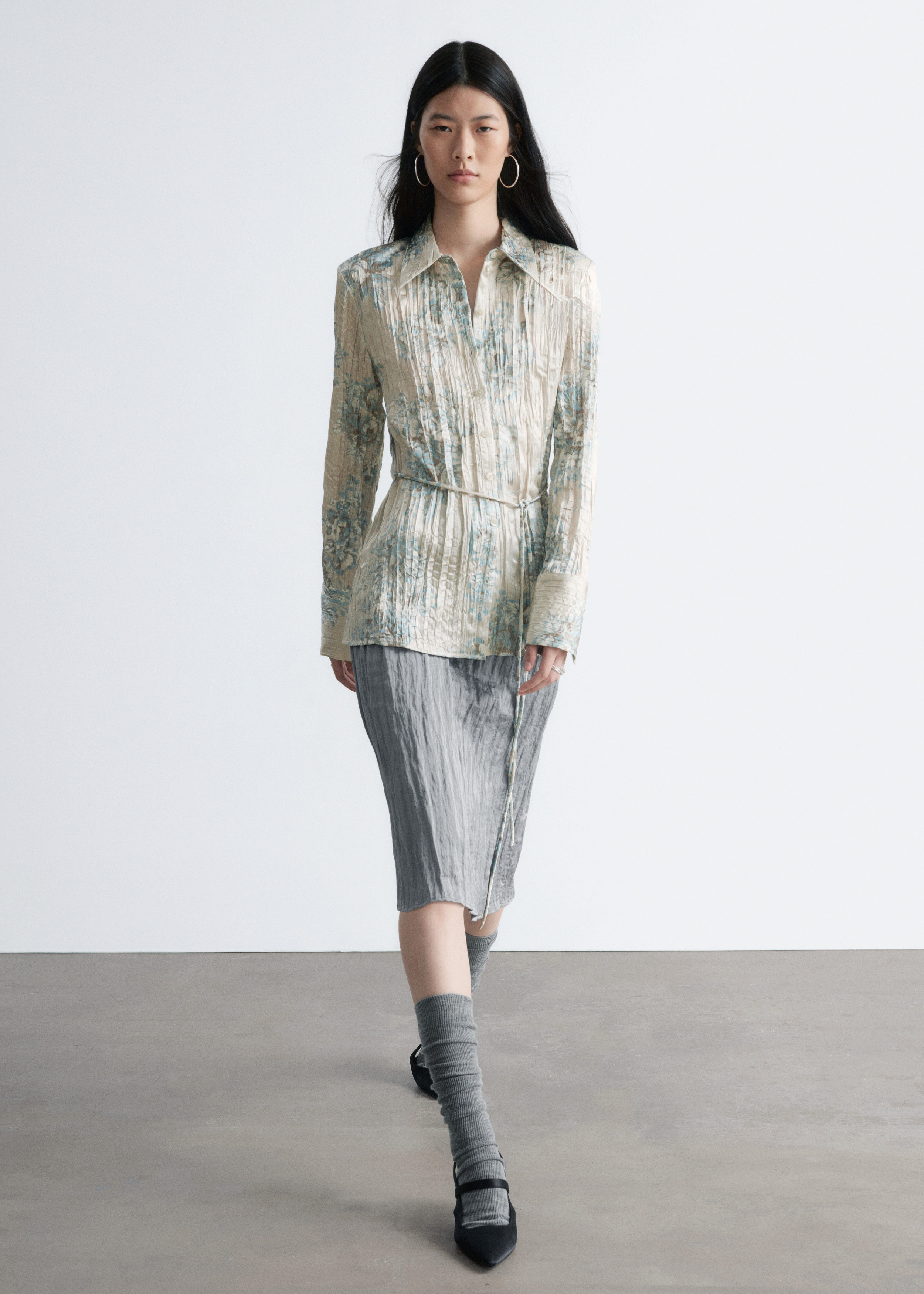 & Other Stories TIE-BELT CRÊPE SHIRT