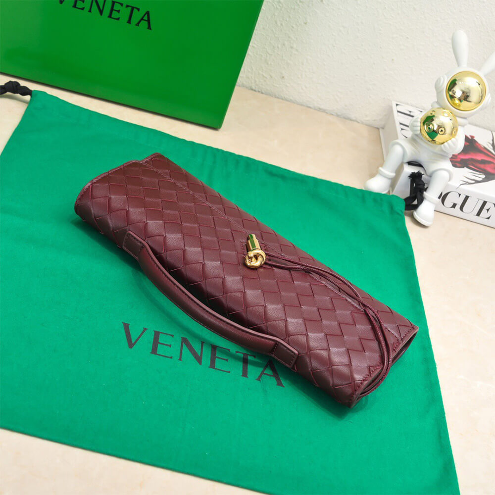 Bottega Veneta Andiamo Clutch(HIGH-END GRADE) - Top Club