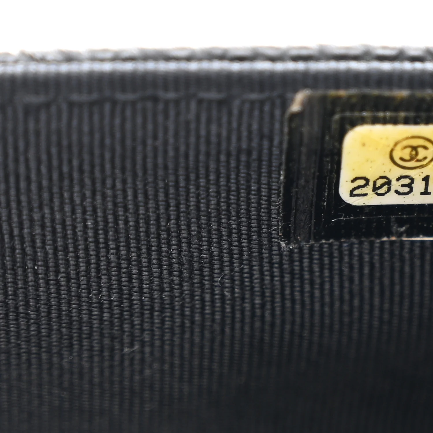 Caviar Quilted Wallet on Chain WOC Black - Top Club