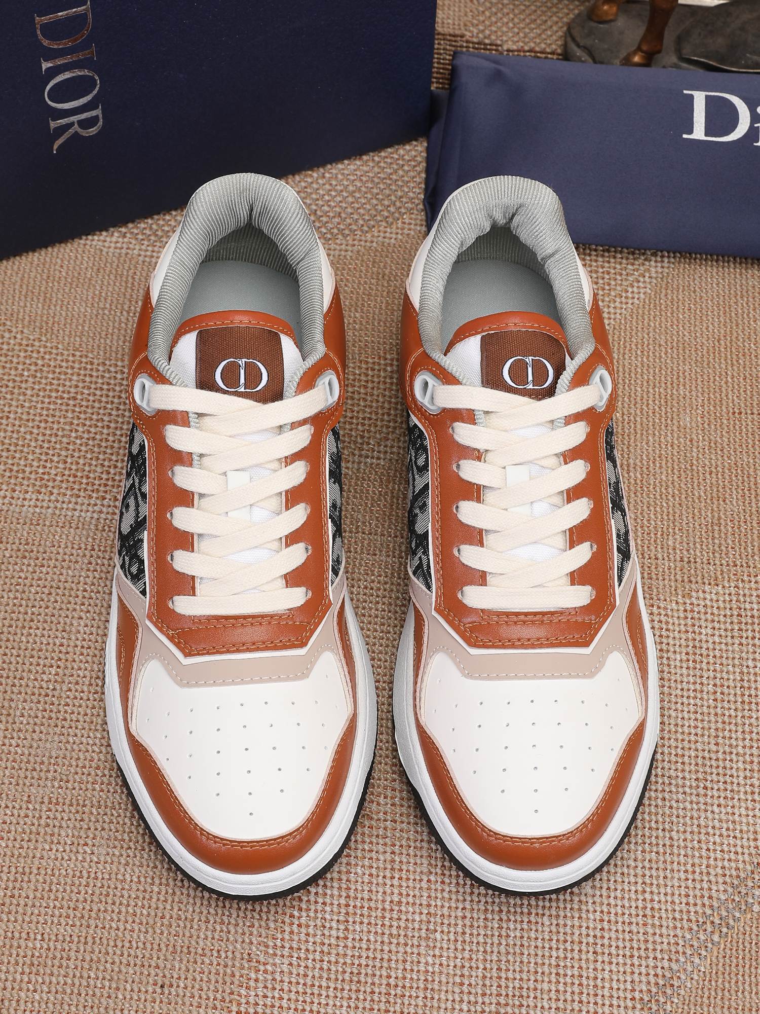 Dior Mens Sneakers Luxury Leather Casual Shoes With Oblique Pattern - Sneaker Replica Workshop