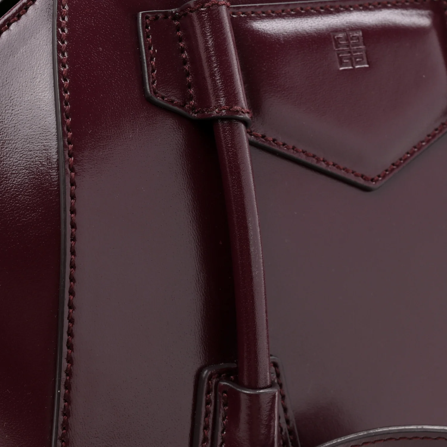 Box Calfskin Mini Lock Antigona Oxblood Red - Top Club
