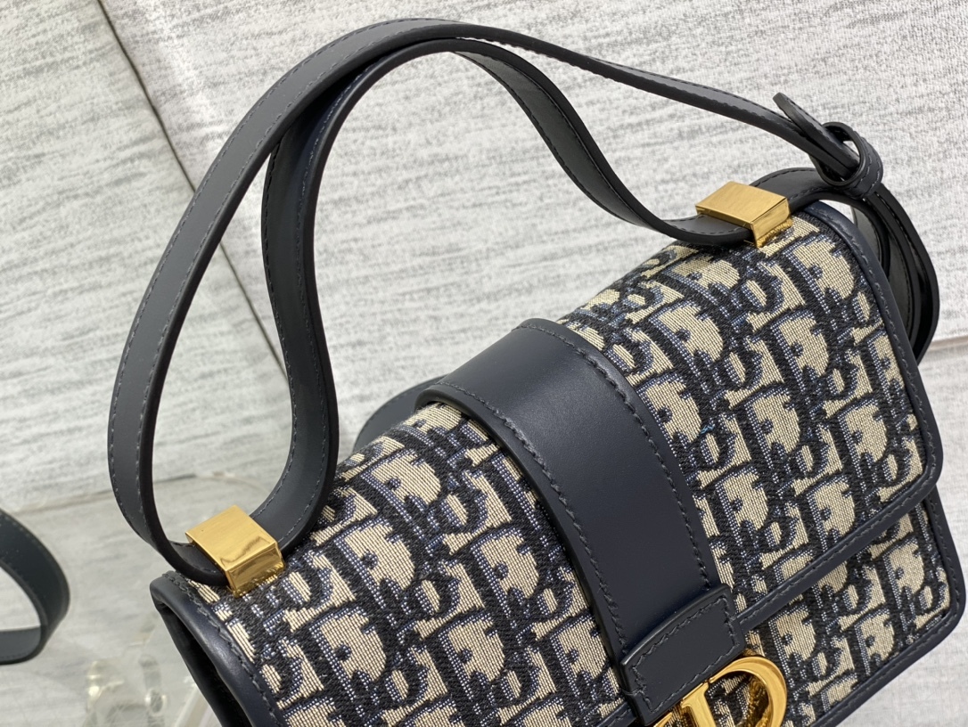 ?? ?????????????????? bag 01 - Top Club