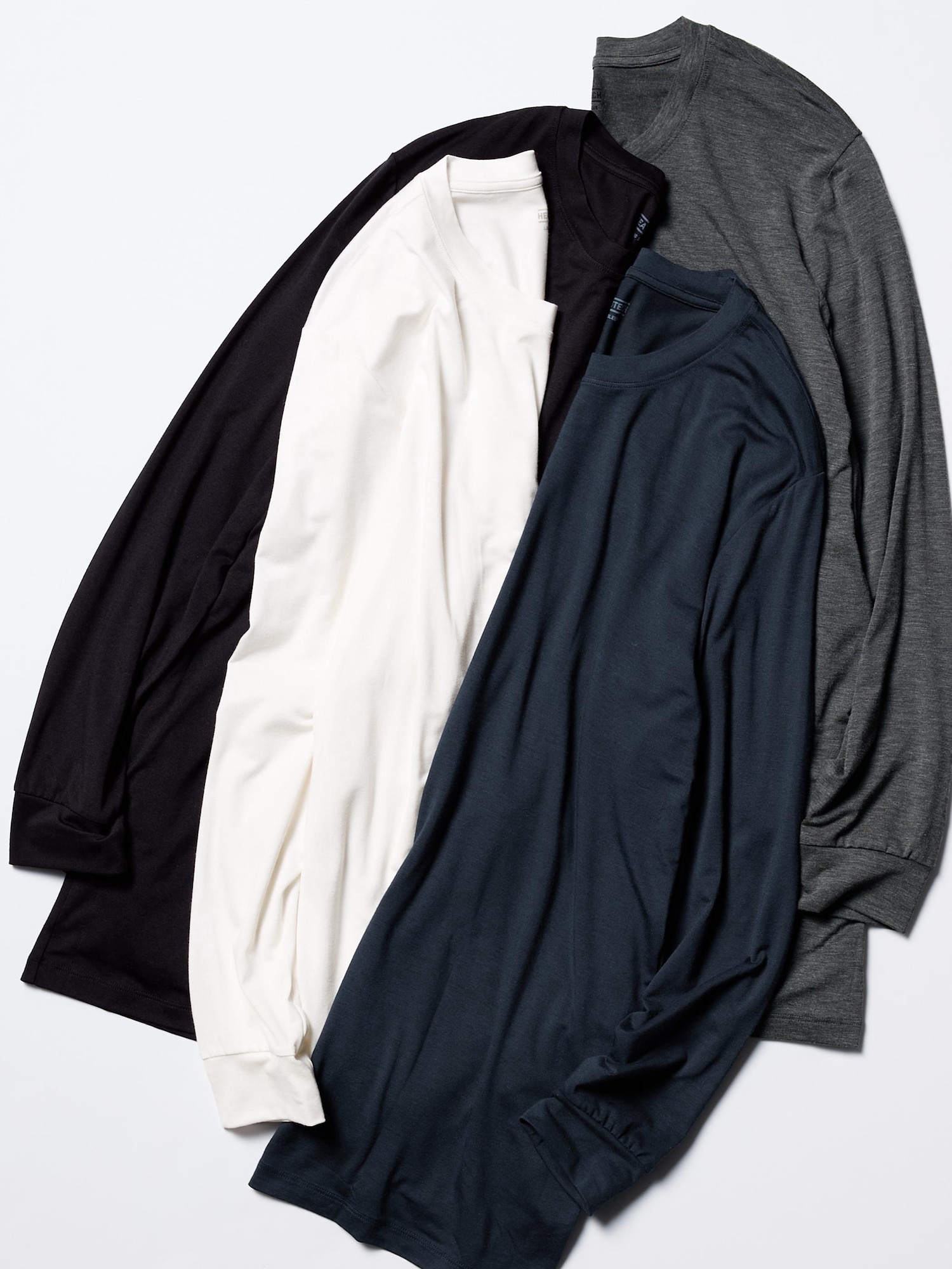 HEATTECH Crew Neck Long Sleeve T-Shirt