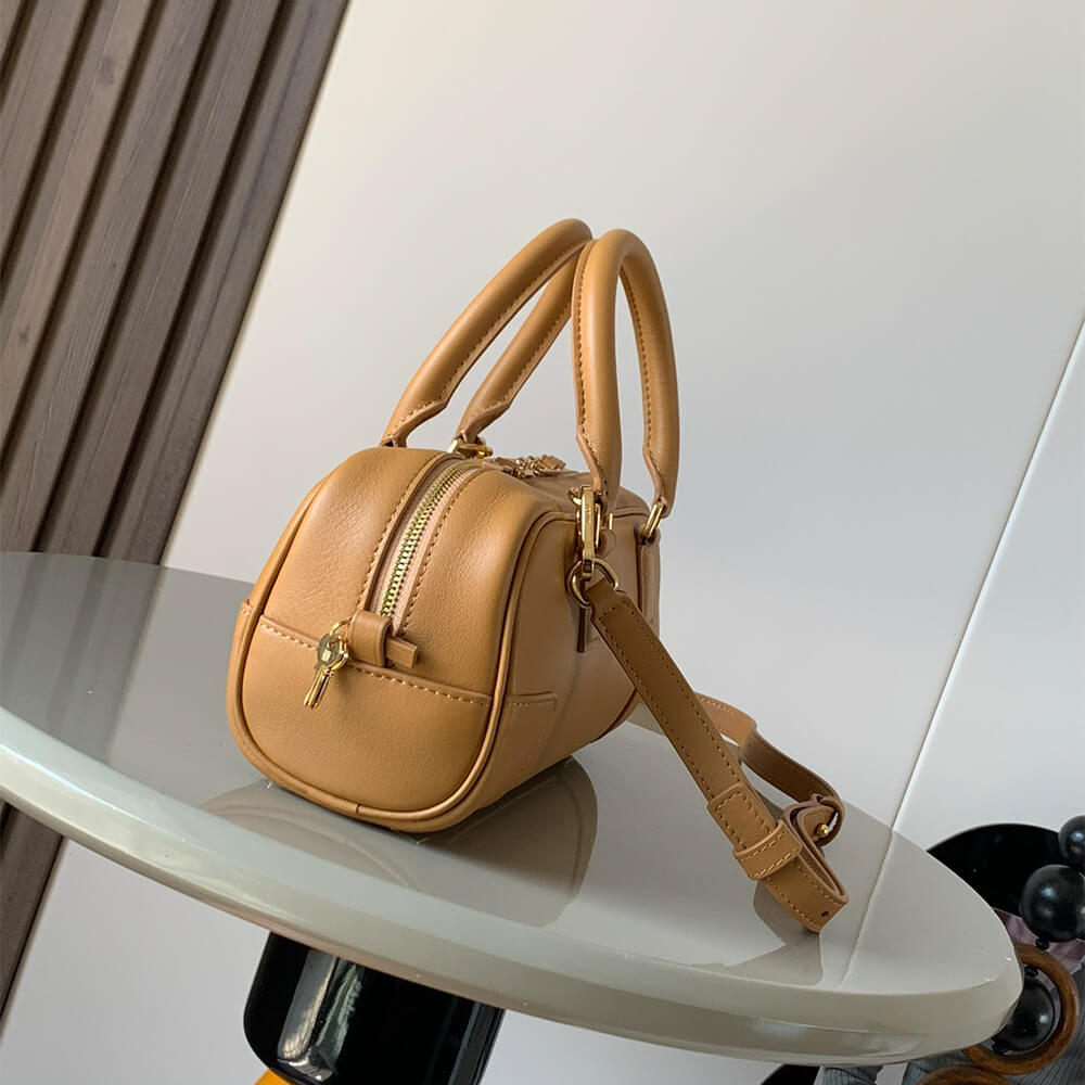 LOEWE Amazona 23 Cropped bag in nappa calfskin(HIGH-END GRADE) - Top Club