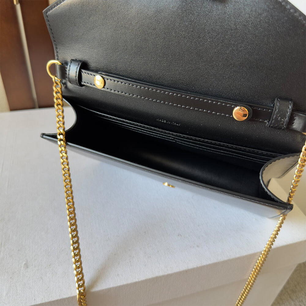 WALLET ON CHAIN MARGO in Shiny calfskin(HIGH-END GRADE) - Top Club