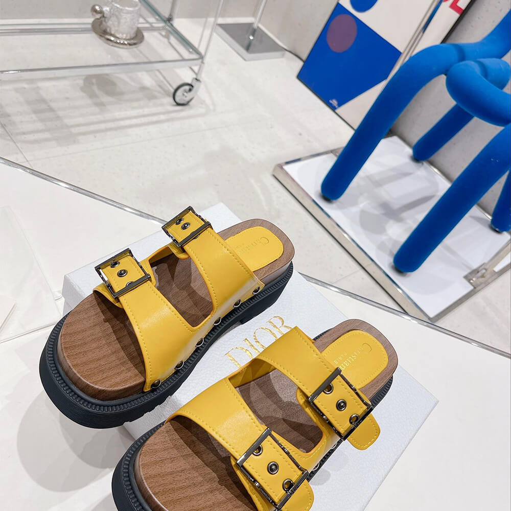 DIORQUAKE STRAP SANDAL - Top Club