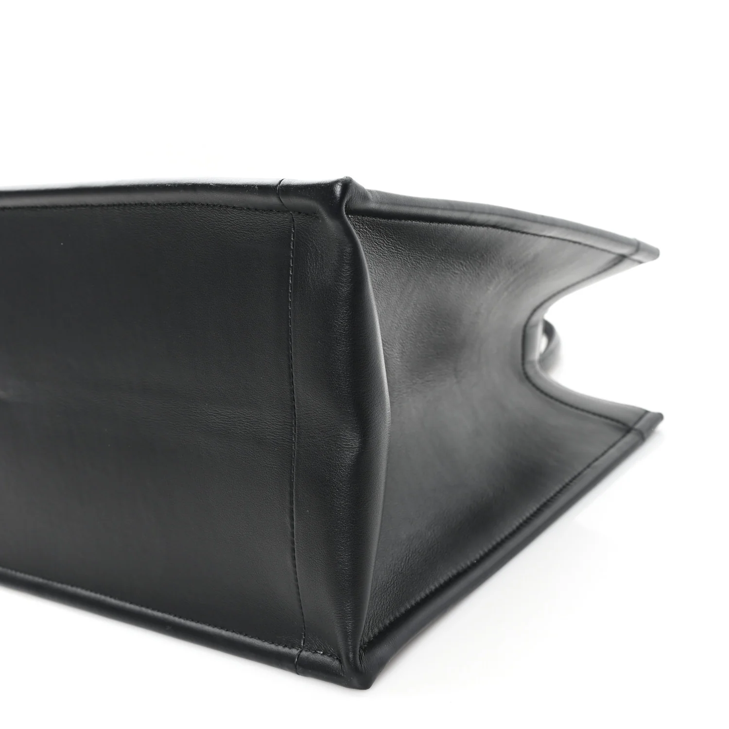 Calfskin Macro Cannage Medium Book Tote Black - Top Club