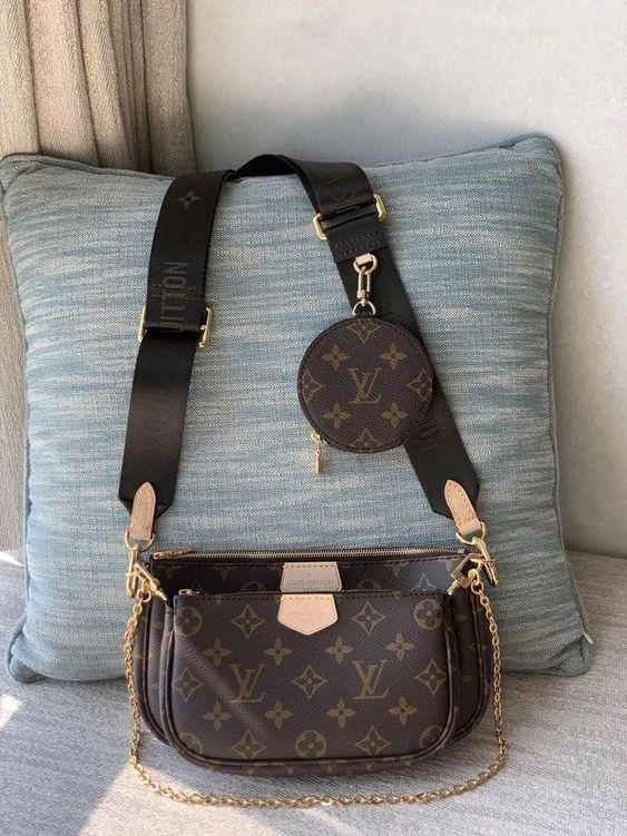 Louis Vuitton Multi-Pochette Bag - Top Club