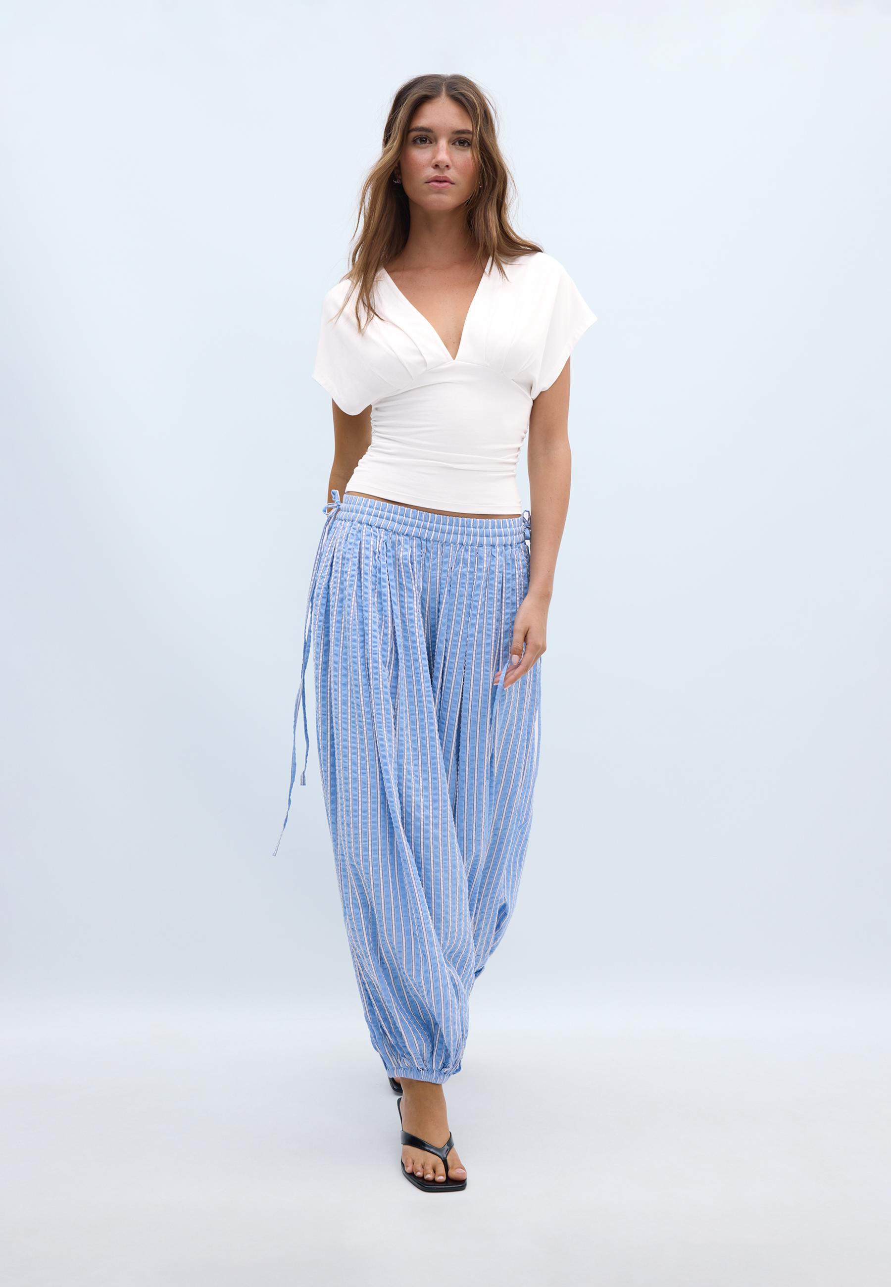 V-NECK TOP WITH SASH