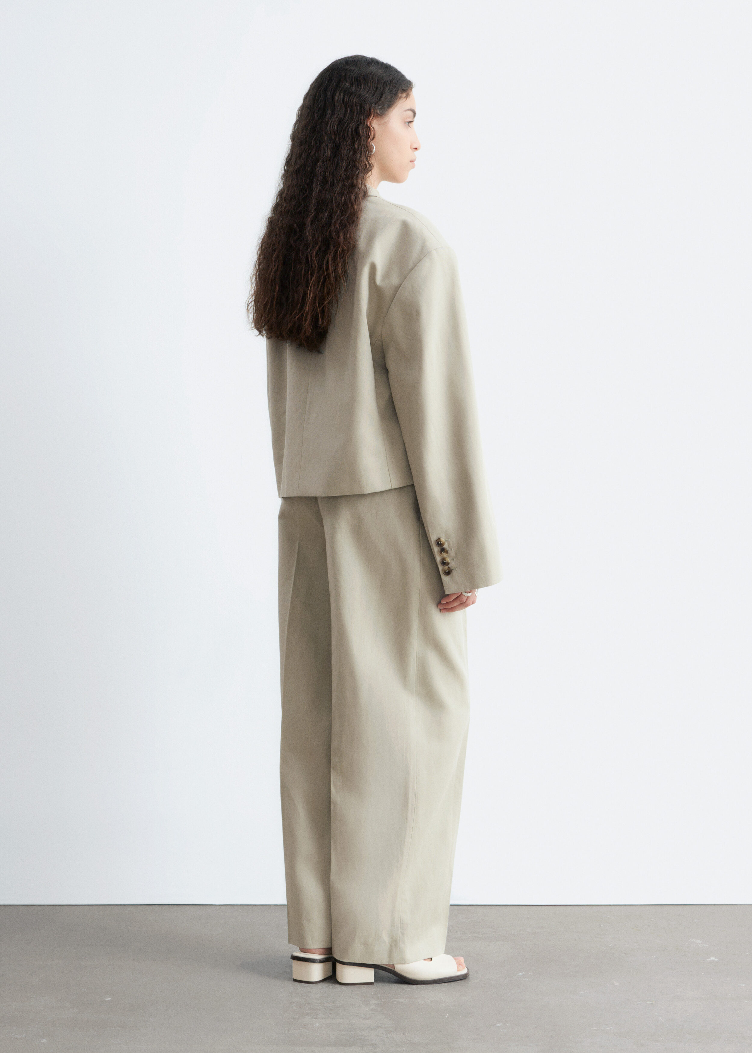 & Other Stories CROPPED OVERSIZED BLAZER