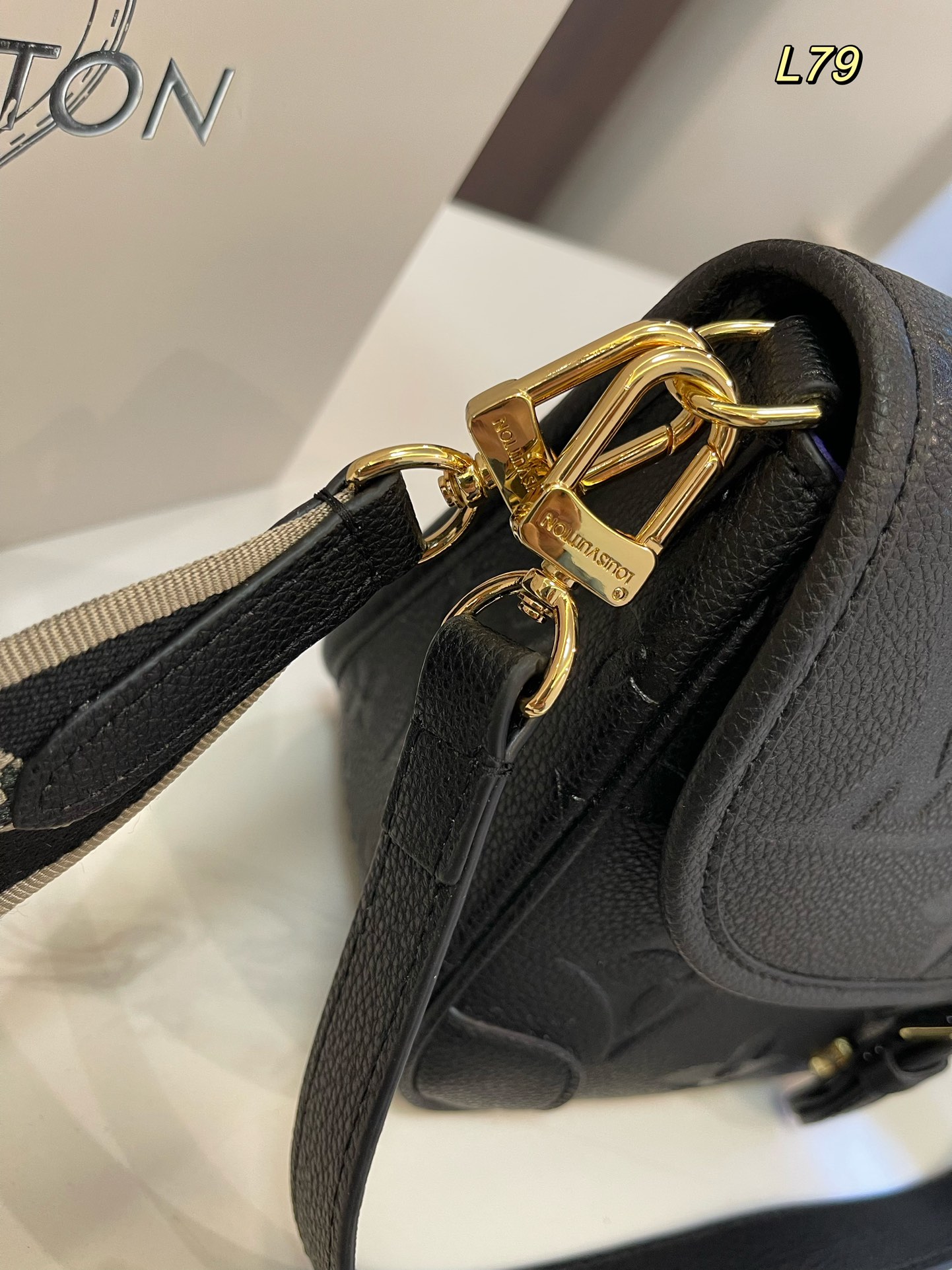 Louis new arrival Diane bag size??25*17cm - Top Club