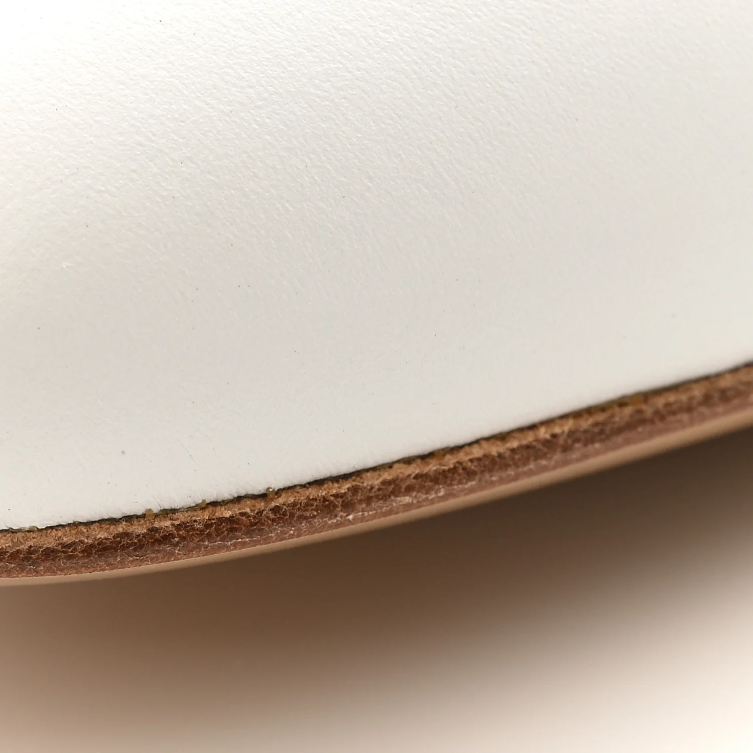 Calfskin Oz Mules 37.5 White - Top Club