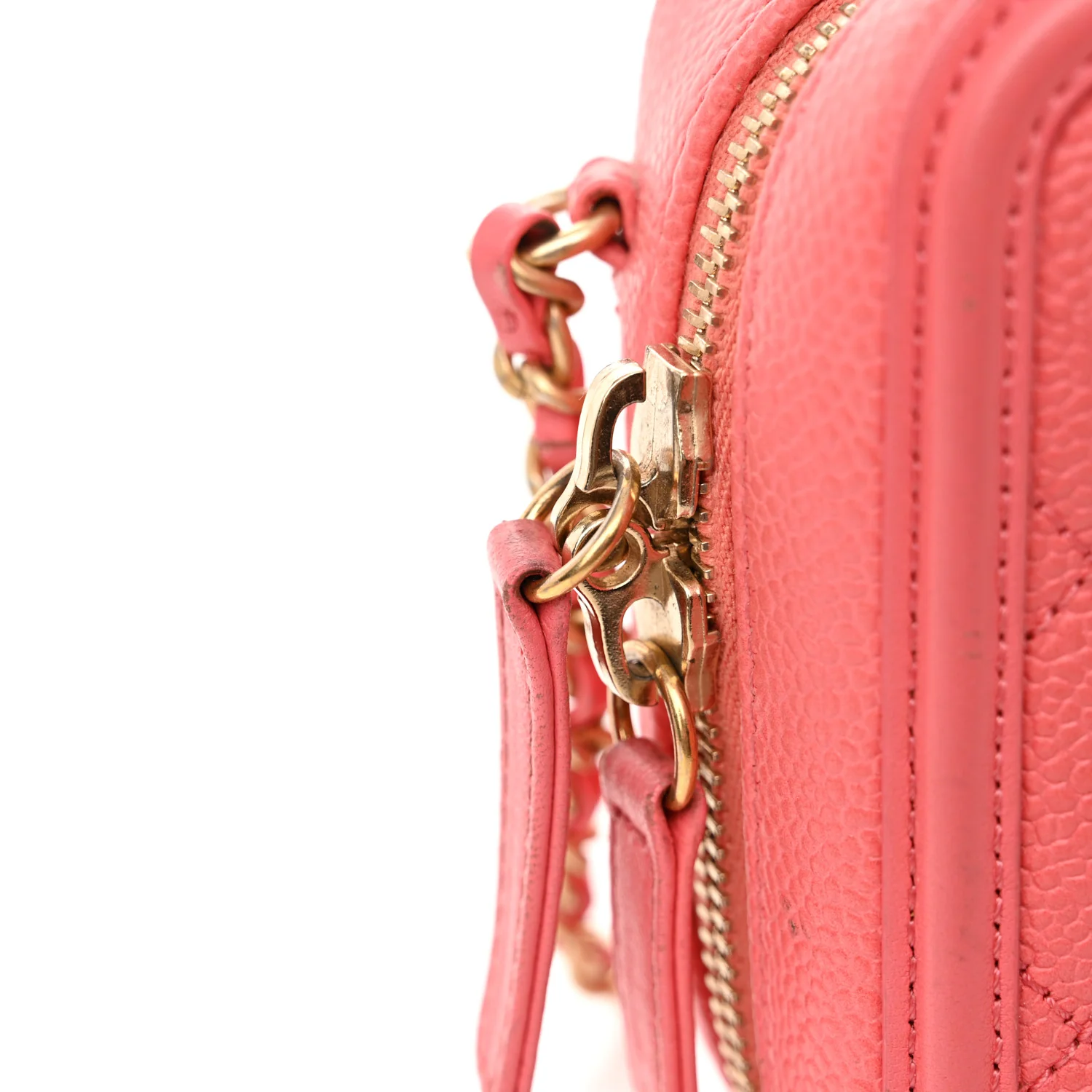 Caviar Quilted Small CC Filigree Vanity Case Coral - Top Club