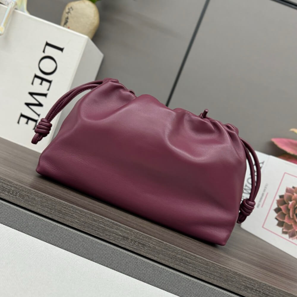Loewe Medium Flamenco purse in mellow nappa lambskin - Top Club