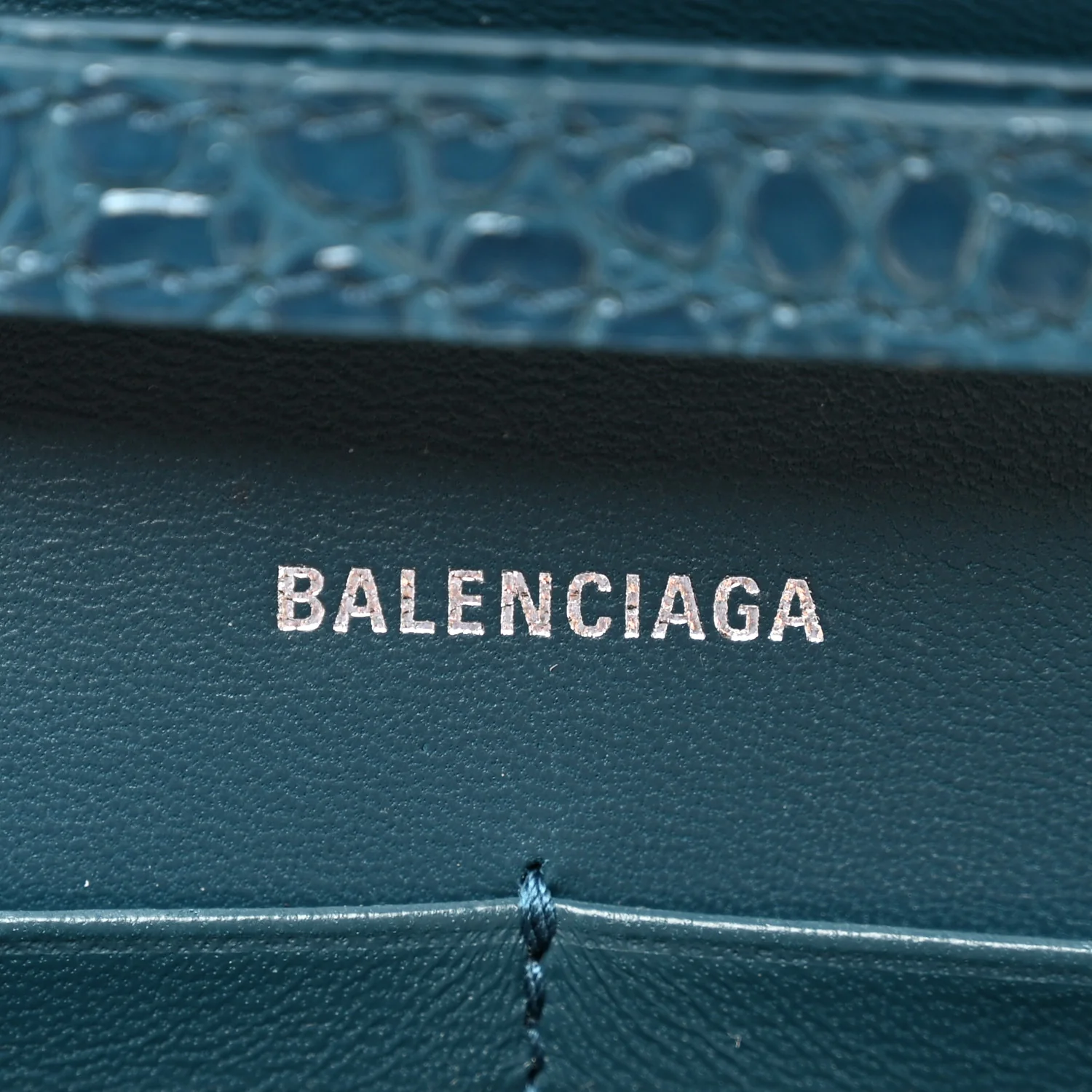 Shiny Calfskin Crocodile Embossed Hourglass Chain Bag Dark Petrol Blue - Top Club