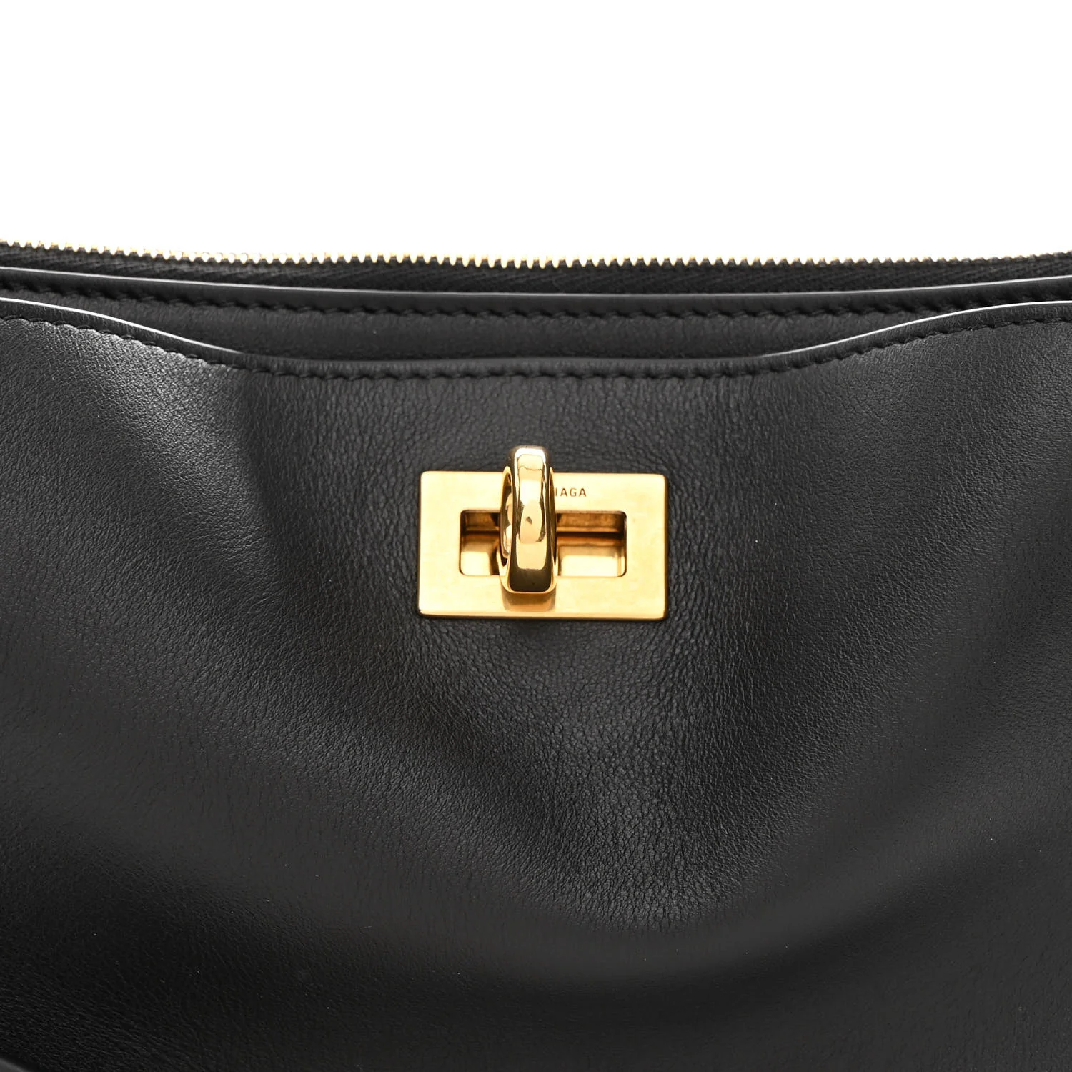 Natural Smooth Calfskin Rodeo Sling Pochette Black - Top Club