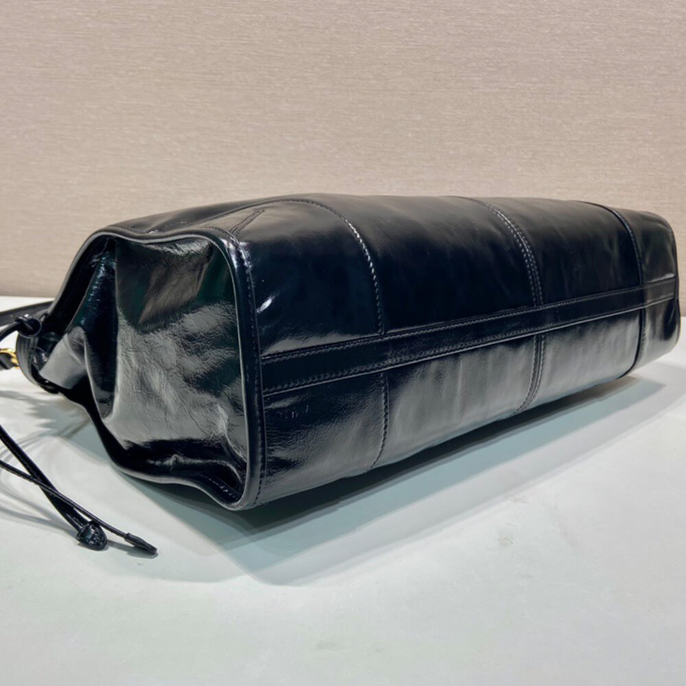 Prada Extra large leather handbag(high-end grade) - Top Club