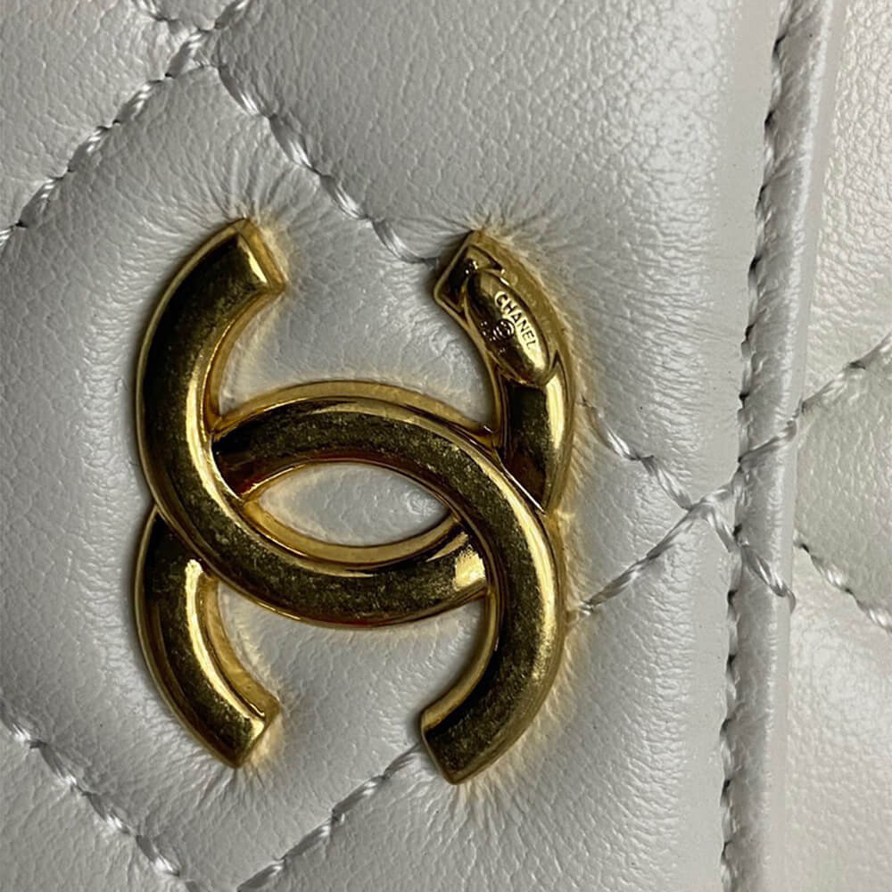 CHANEL Mini Camera Case - Top Club