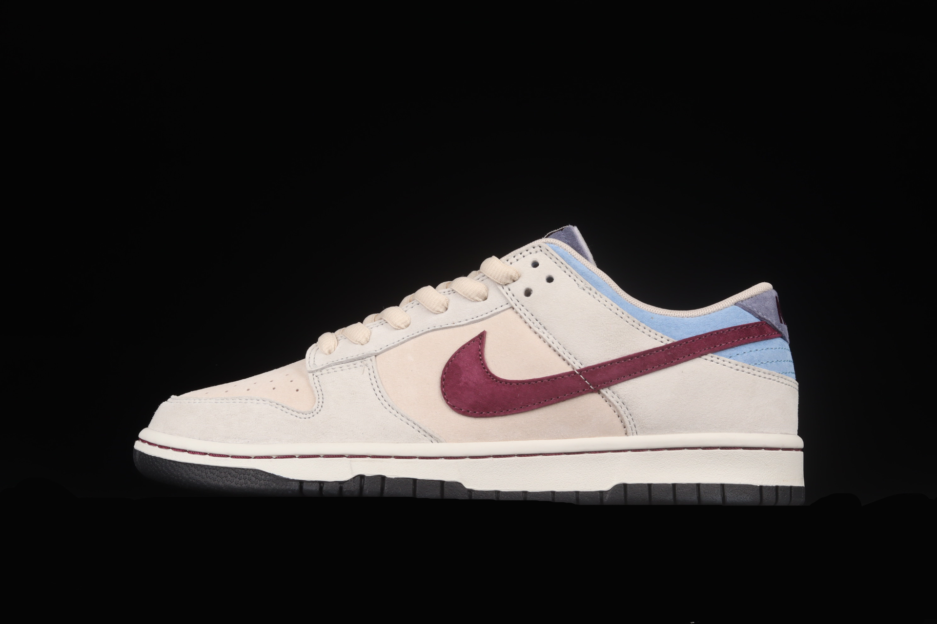 Otomo Katsuhiro x SB Dunk Low - Sneaker Replica Workshop
