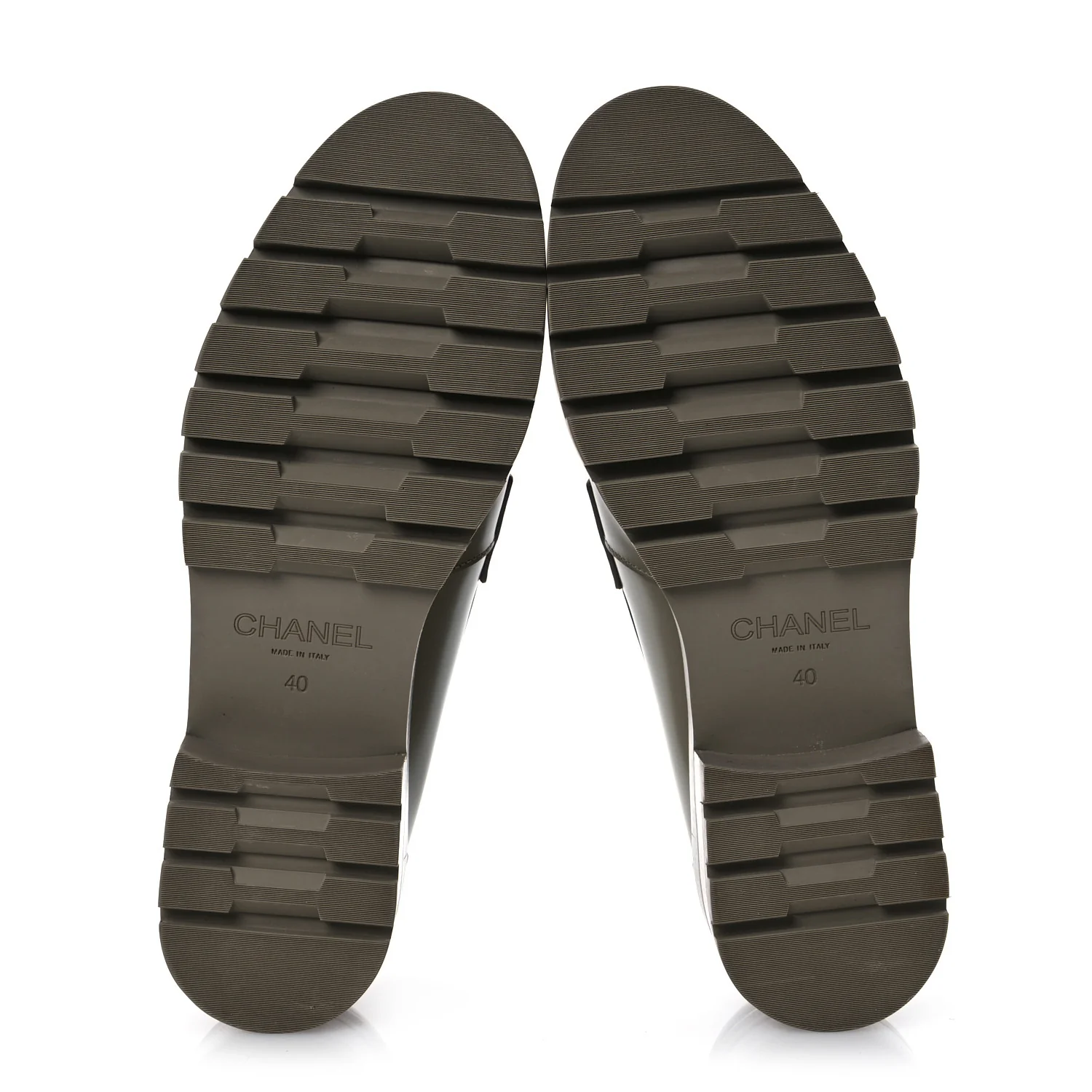 Calfskin Metal CC Loafers 40 Khaki - Top Club