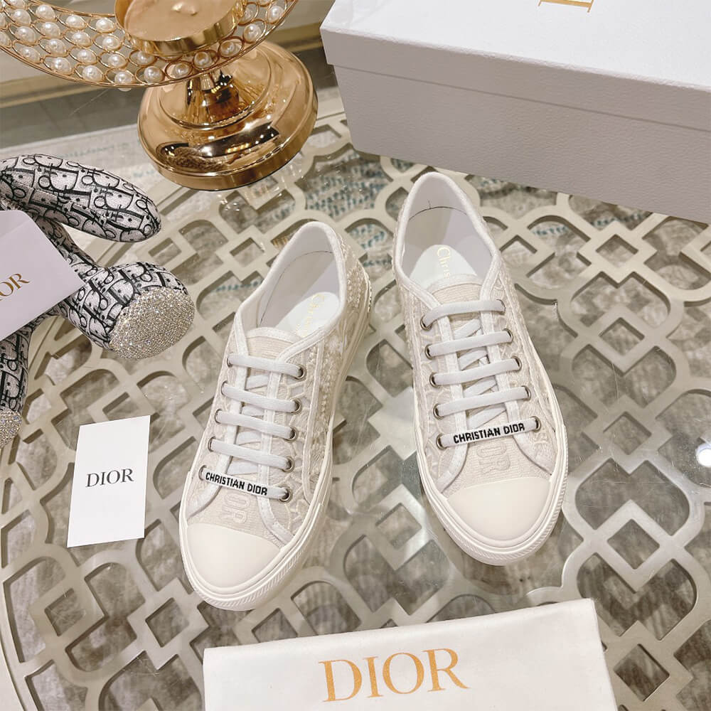 WALK N DIOR SNEAKER - Top Club
