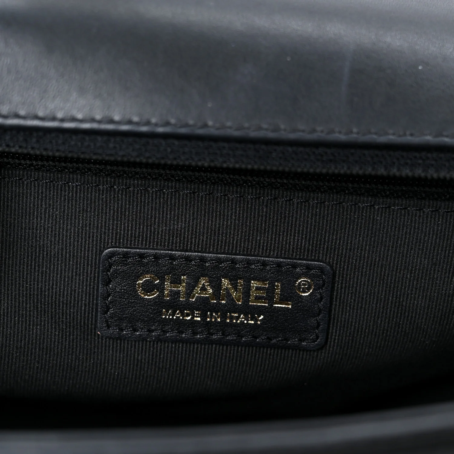 Calfskin Quilted New Medium Boy Flap Black - Top Club