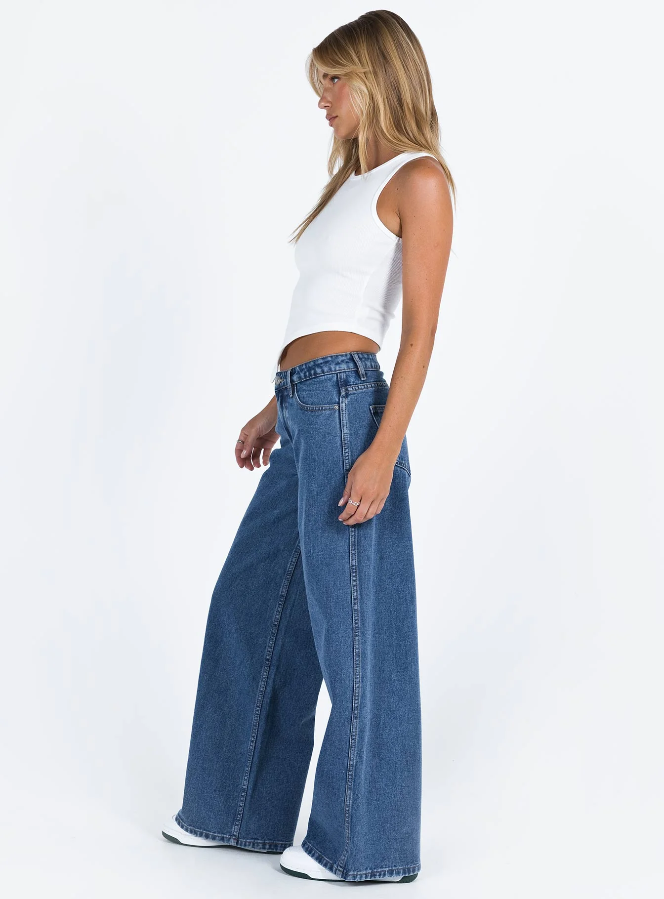 Ramos Low Rise Wide Leg Jeans Mid Blue Wash