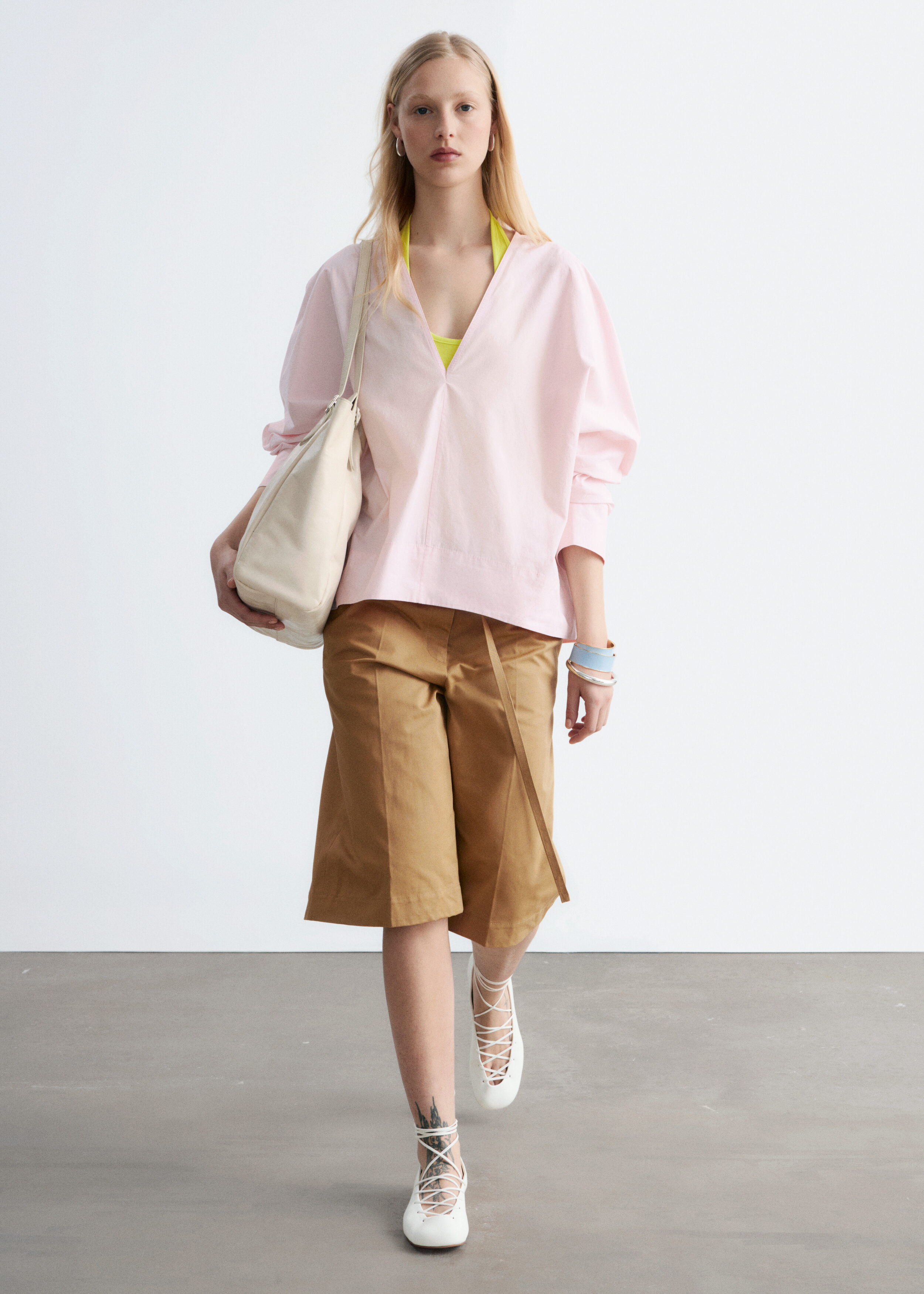 & Other Stories SCULPTURAL COTTON V-NECK BLOUSE