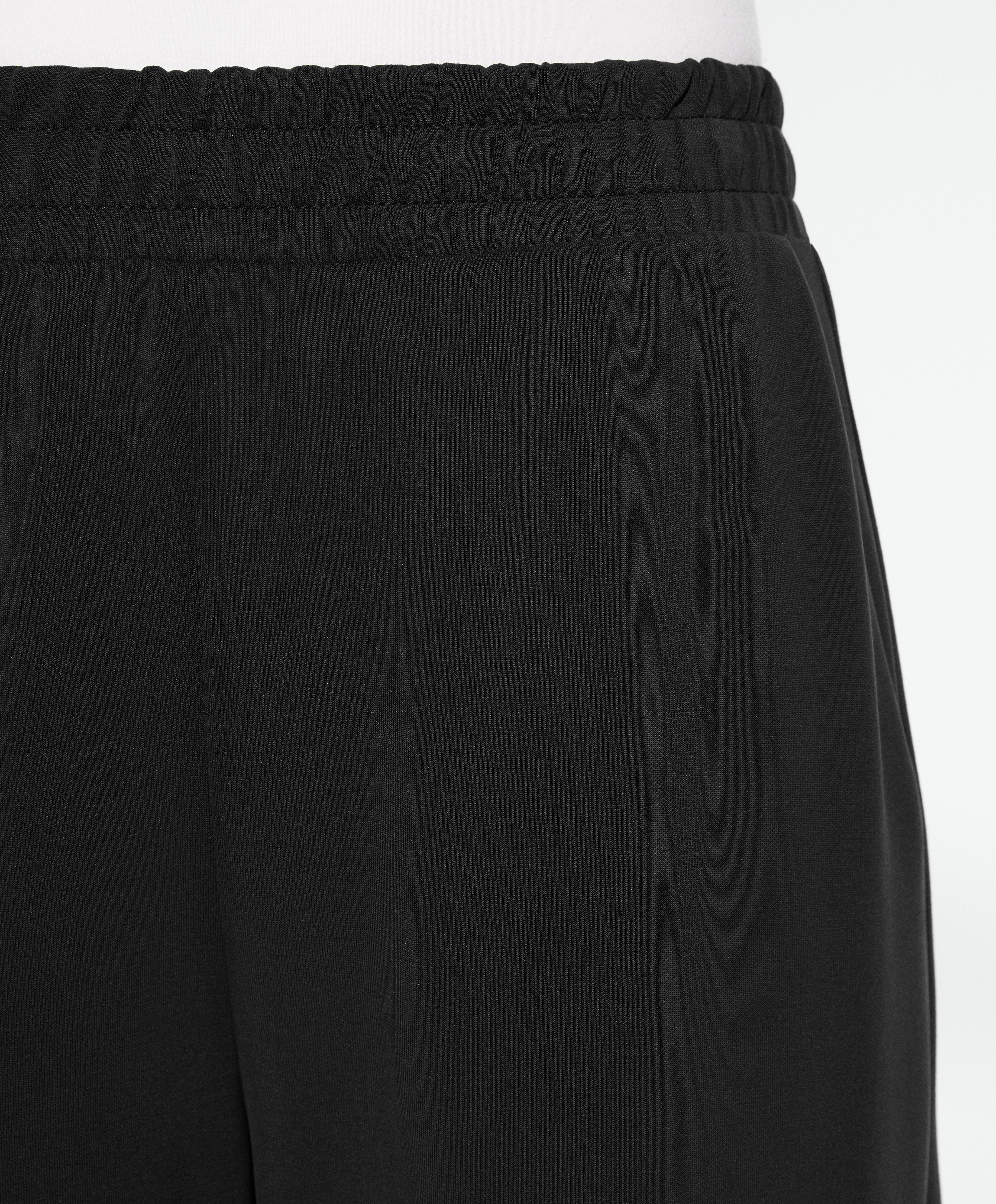 OYSHO Wide modal joggers