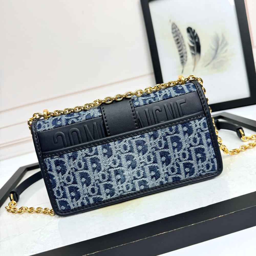 Dior 30 Montaigne East-West Bag with Chain - Top Club