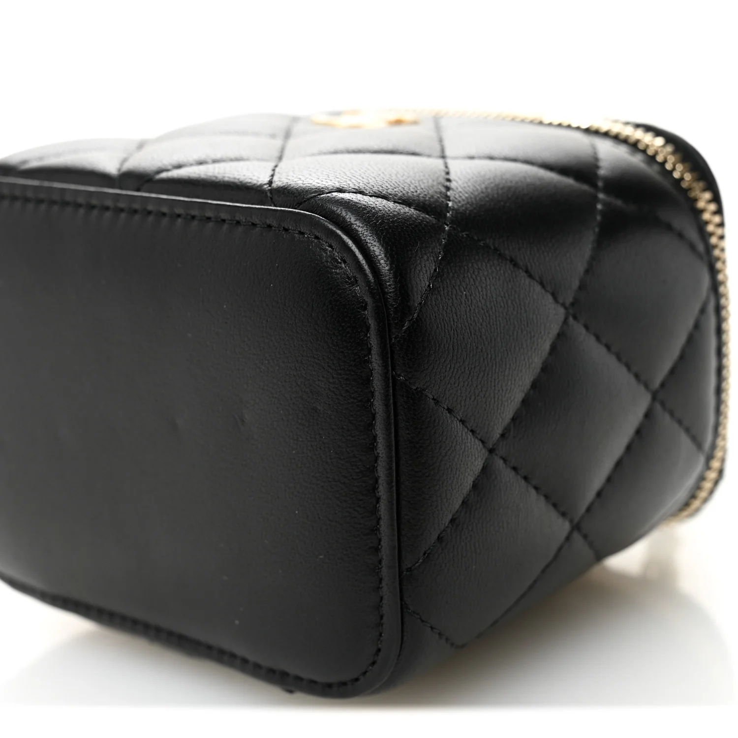 Lambskin Quilted Mini Pearl Crush Vanity Case With Chain Black - Top Club