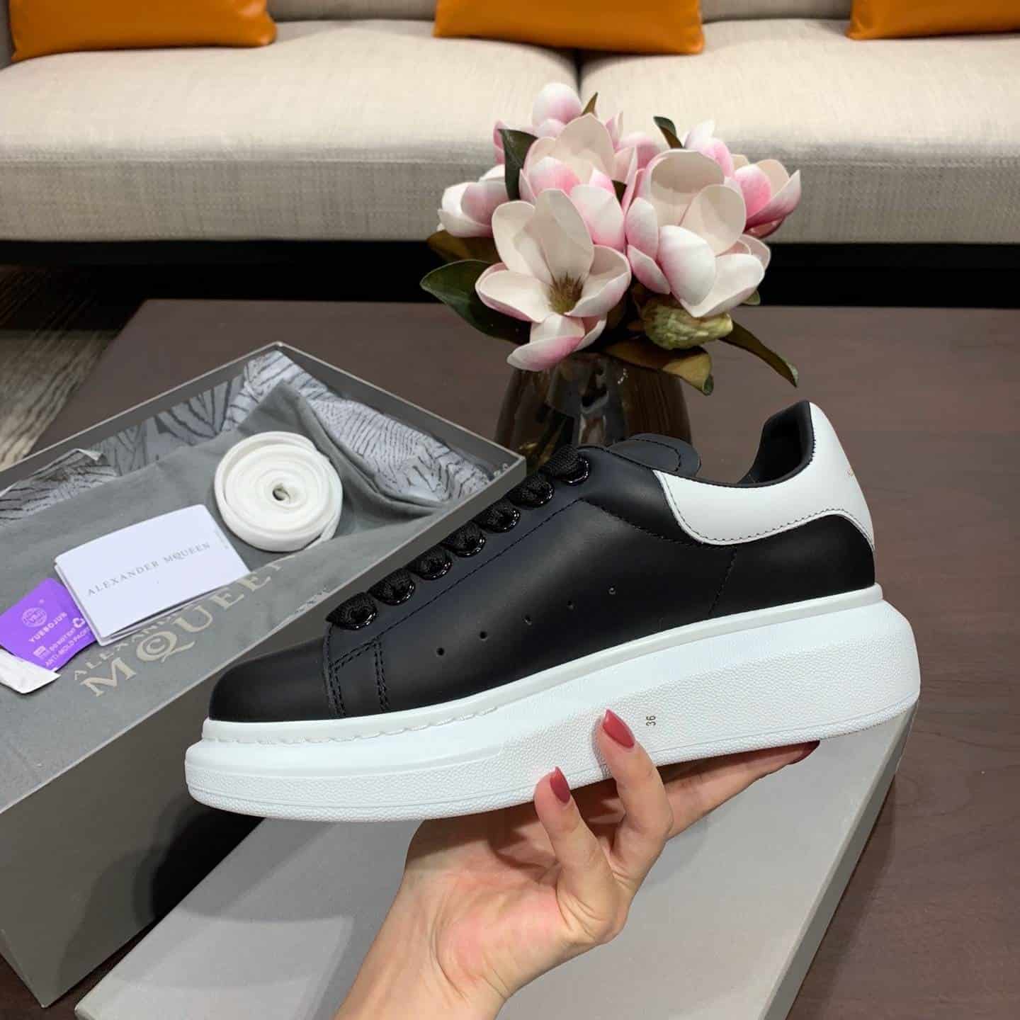 Alexander Mcqueen Sneaker Dupe - AM11 - Sneaker Replica Workshop