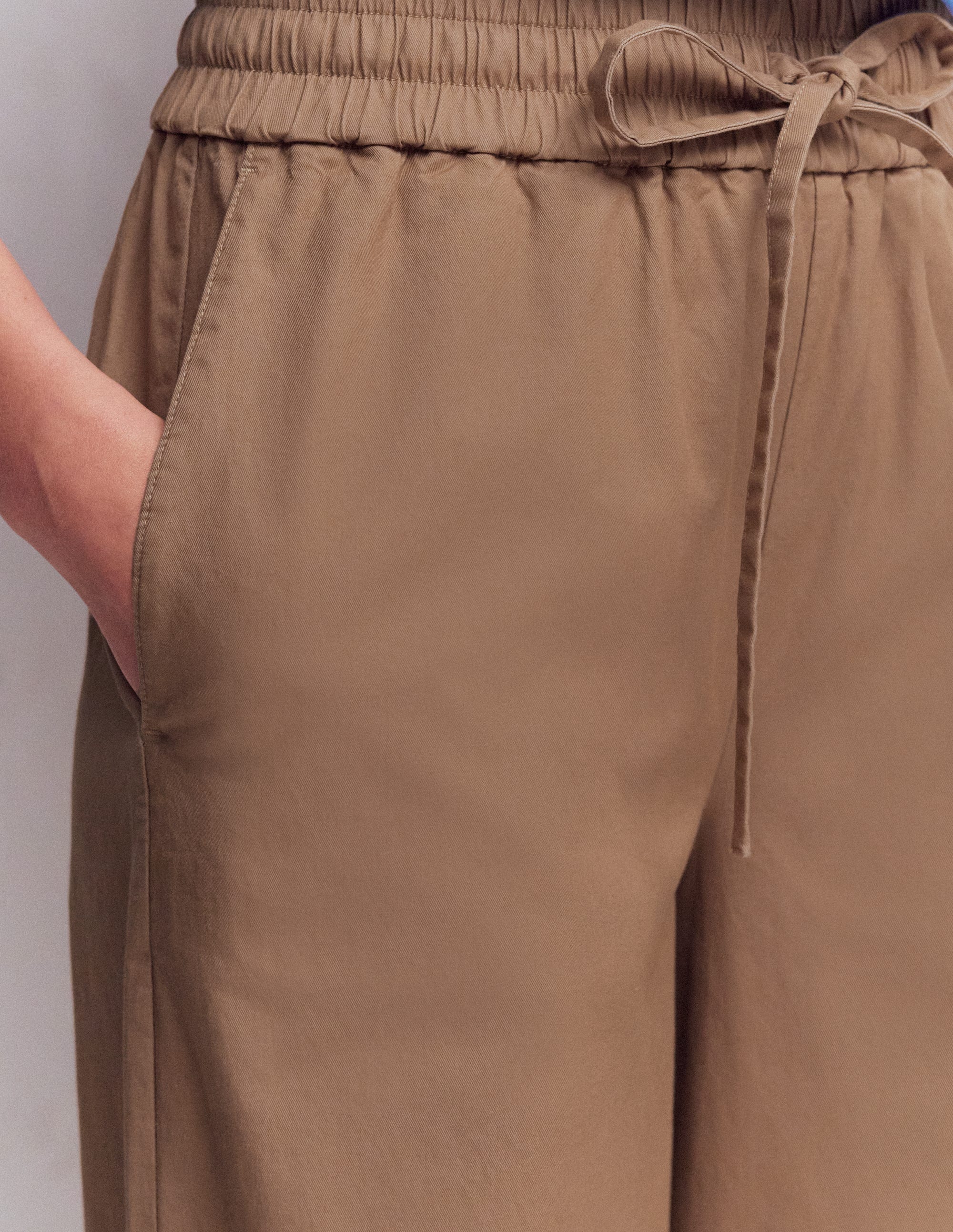 Greenwich Hose mit Bindegürtel-Amphore