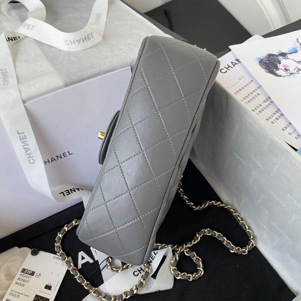 CHANEL Mini Classic Handbag With Top Handle - Top Club