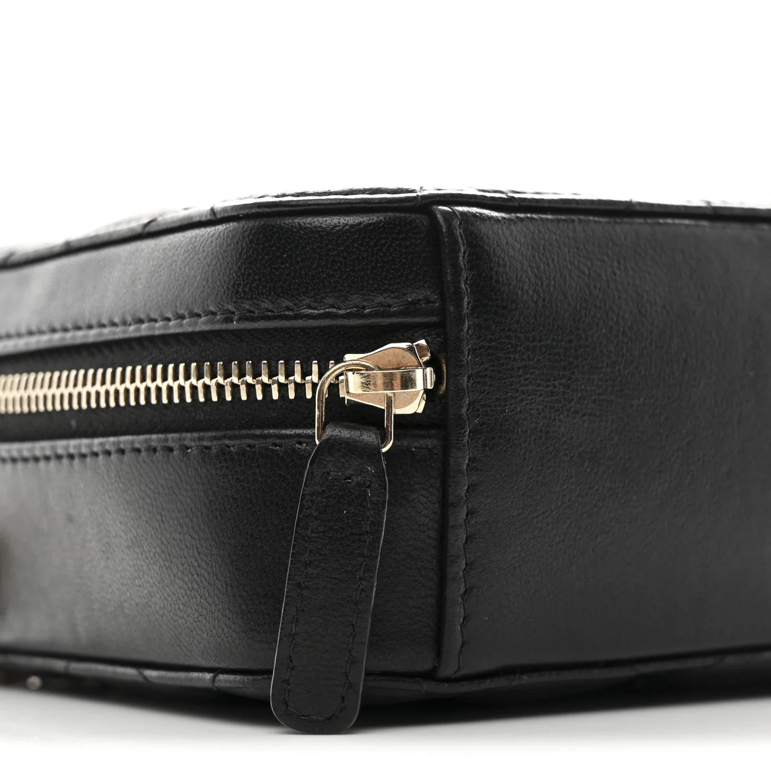 Lambskin Quilted CC Pearl Crush Camera Case Black - Top Club