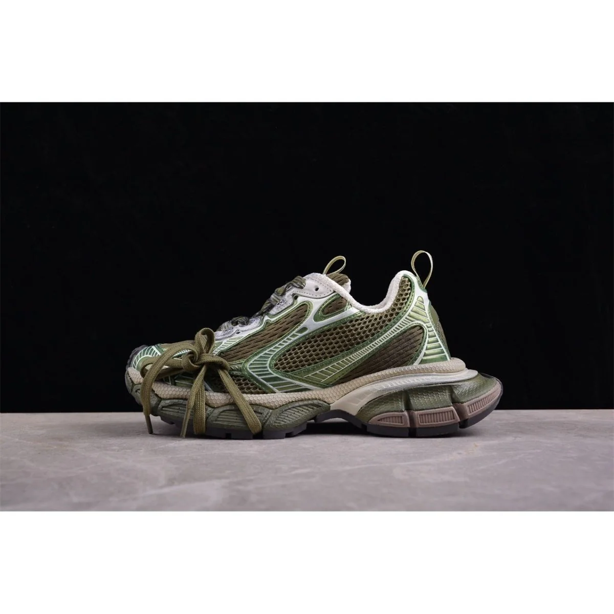 BALENCIAGA 3XL x OLIVE GREEN - Sneaker Replica Workshop