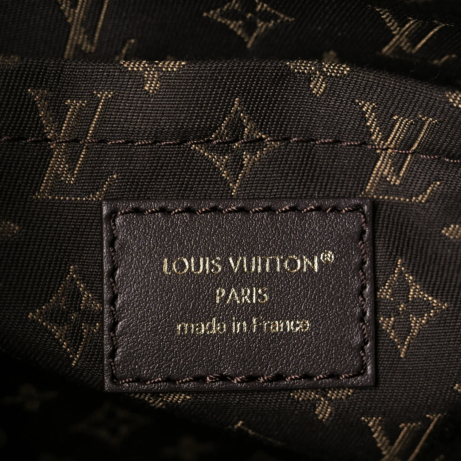 Suede Monogram Express MM Hazelnut - Top Club