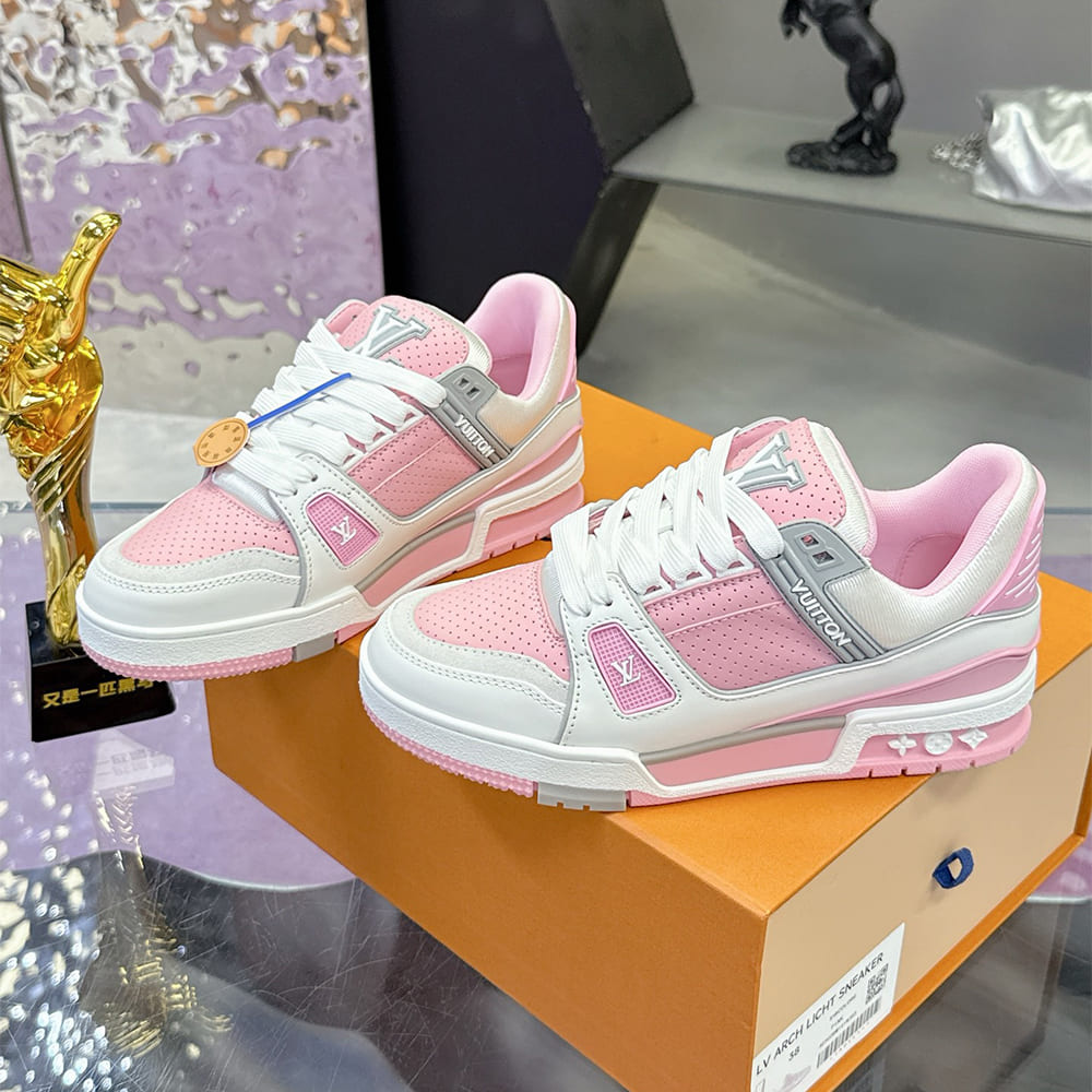 LV Trainer Sneaker - Top Club
