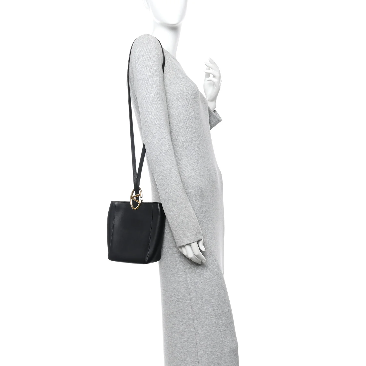 Nappa VLogo Bold Bucket Bag Black - Top Club