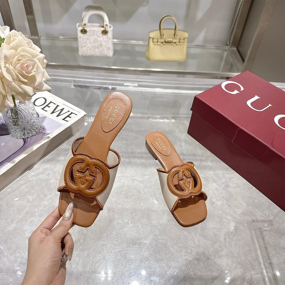 GUCCI Women s Interlocking G slide sandal - Top Club