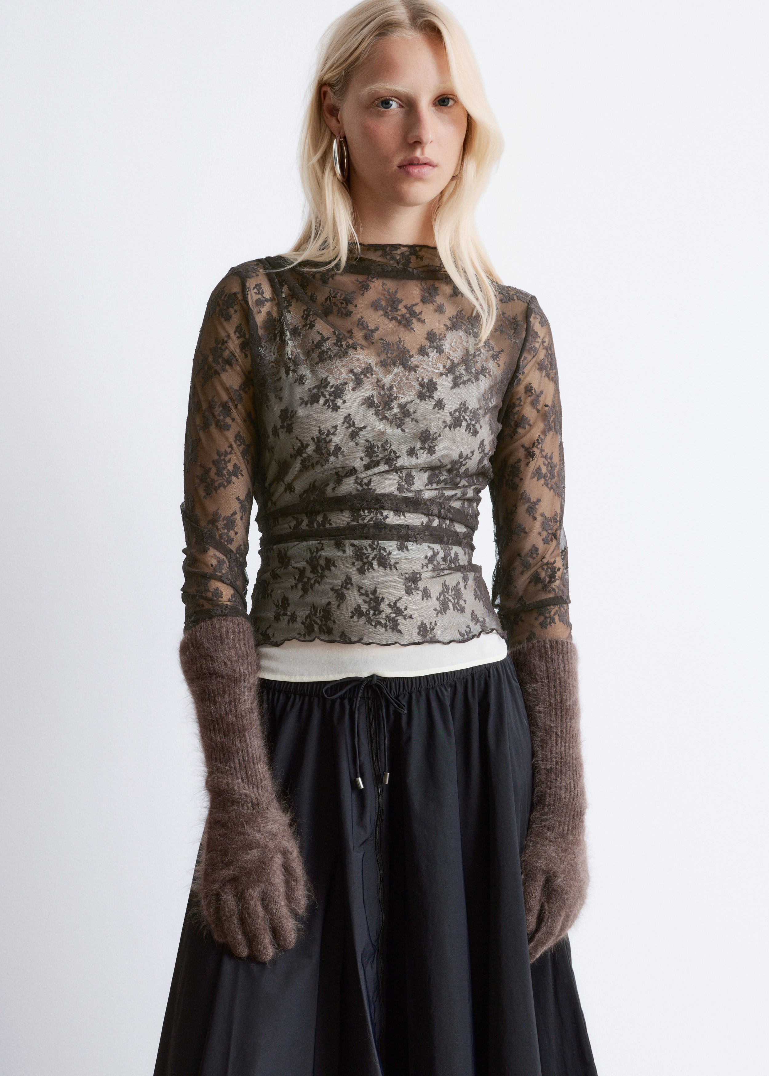 & Other Stories KNITTED BRUSHED CASHMERE GLOVES