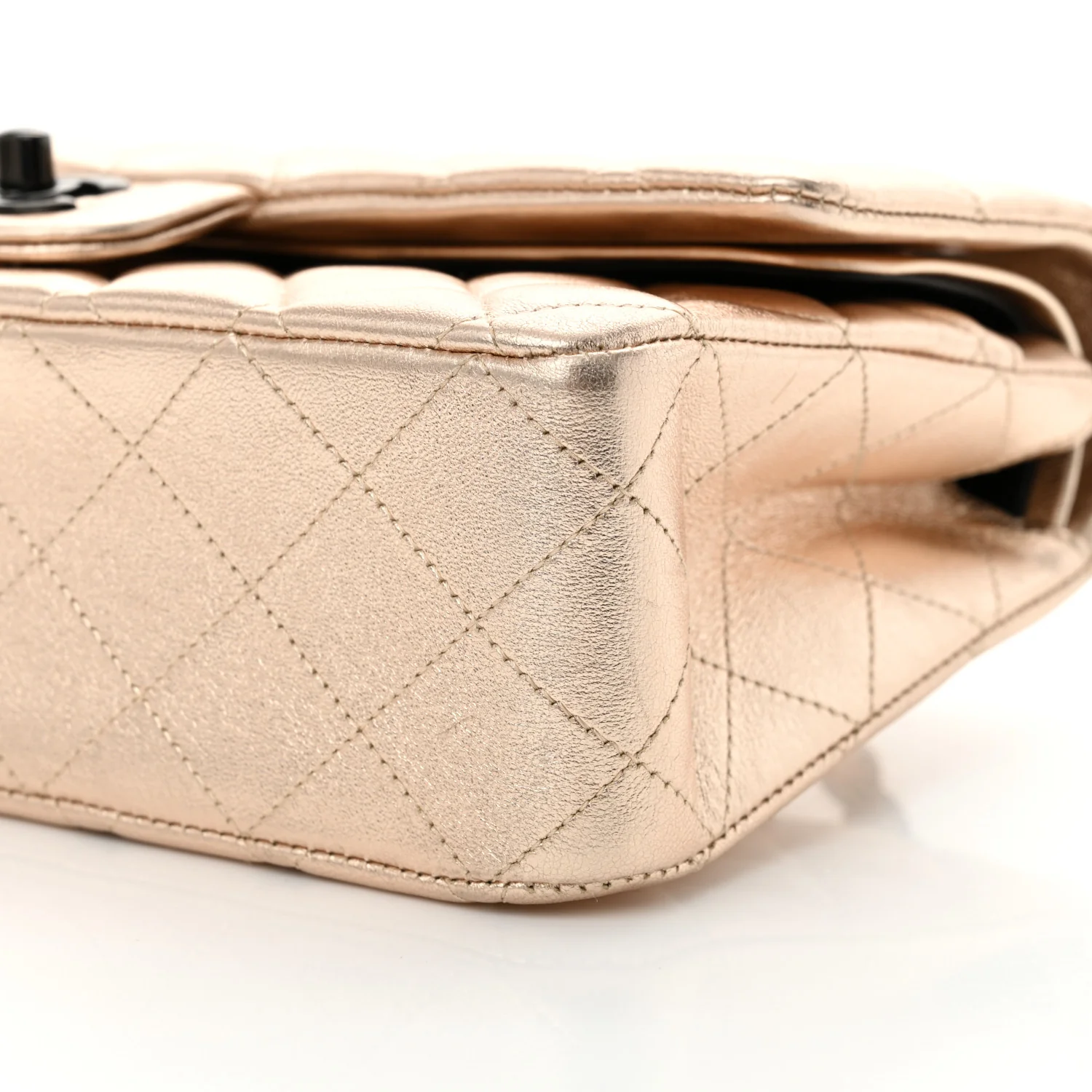 Metallic Lambskin Quilted Medium Double Flap Gold Black - Top Club